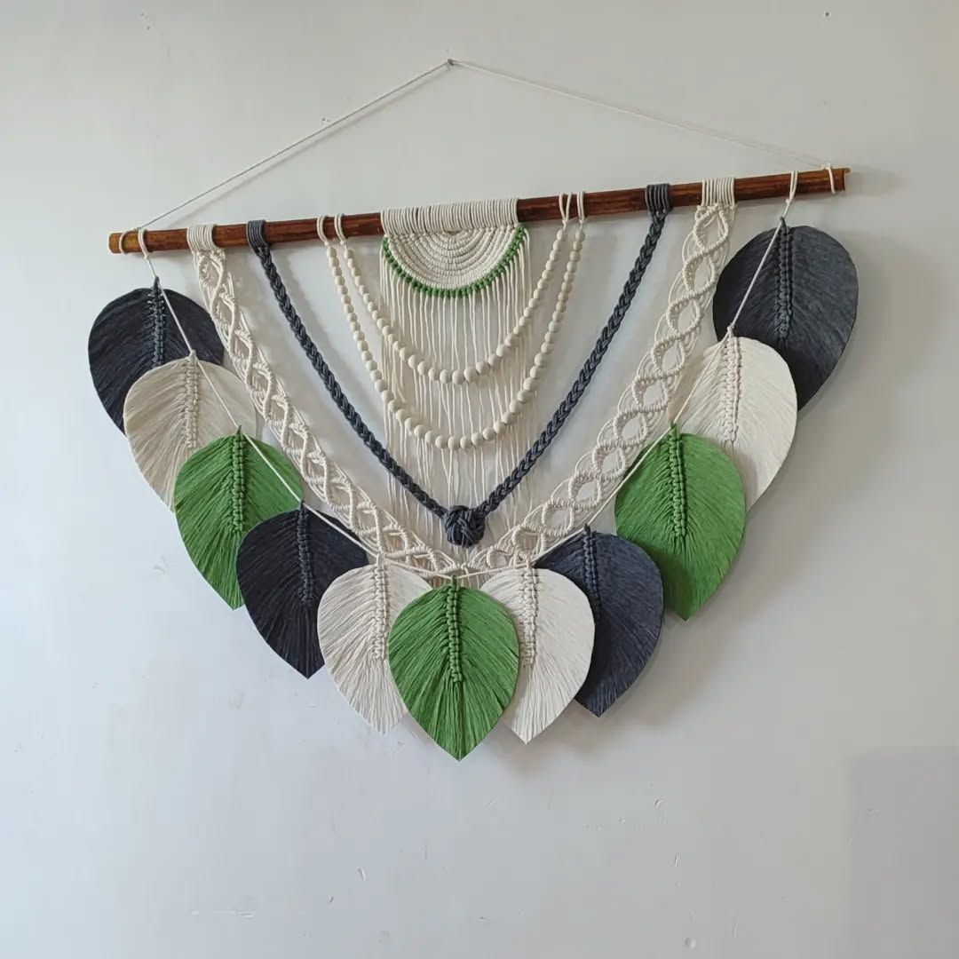 دیوارکوب برگ ابعاد 100*80رنگ قابل تغییر کد 7523
